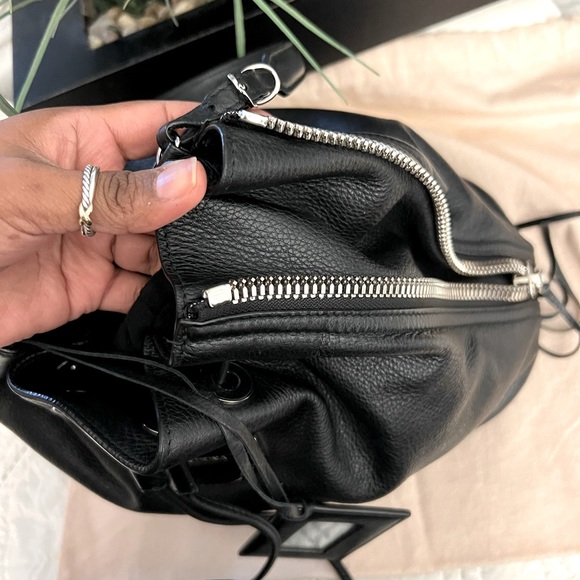 BALENCIAGA bucket papier bag. …… - Picture 10 of 17